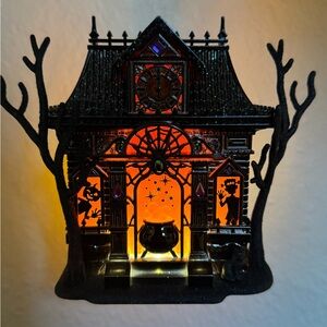 Bath & Body Works Black and Orange Halloween House wallflower plug in